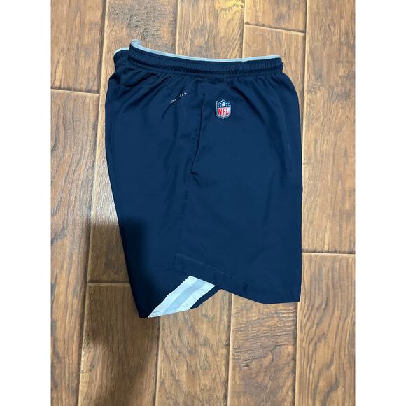 Nike Navy Blue Men's Athletic Shorts - Picture 5 of 6